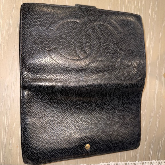 CHANEL Long Wallet Black Caviar Skin Leather CC Authentic - Good - Picture 14 of 14